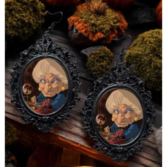Yubaba Earrings - Studio Ghibli's Spirited Away Jewelry - Picture 1 of 2
